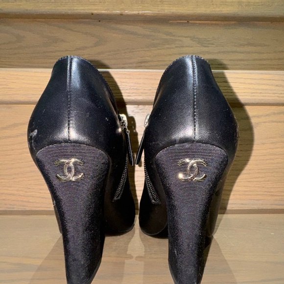 CHANEL Black Peep Toe Lambskin Ankle Boot with Faux Pearl - Picture 7 of 7